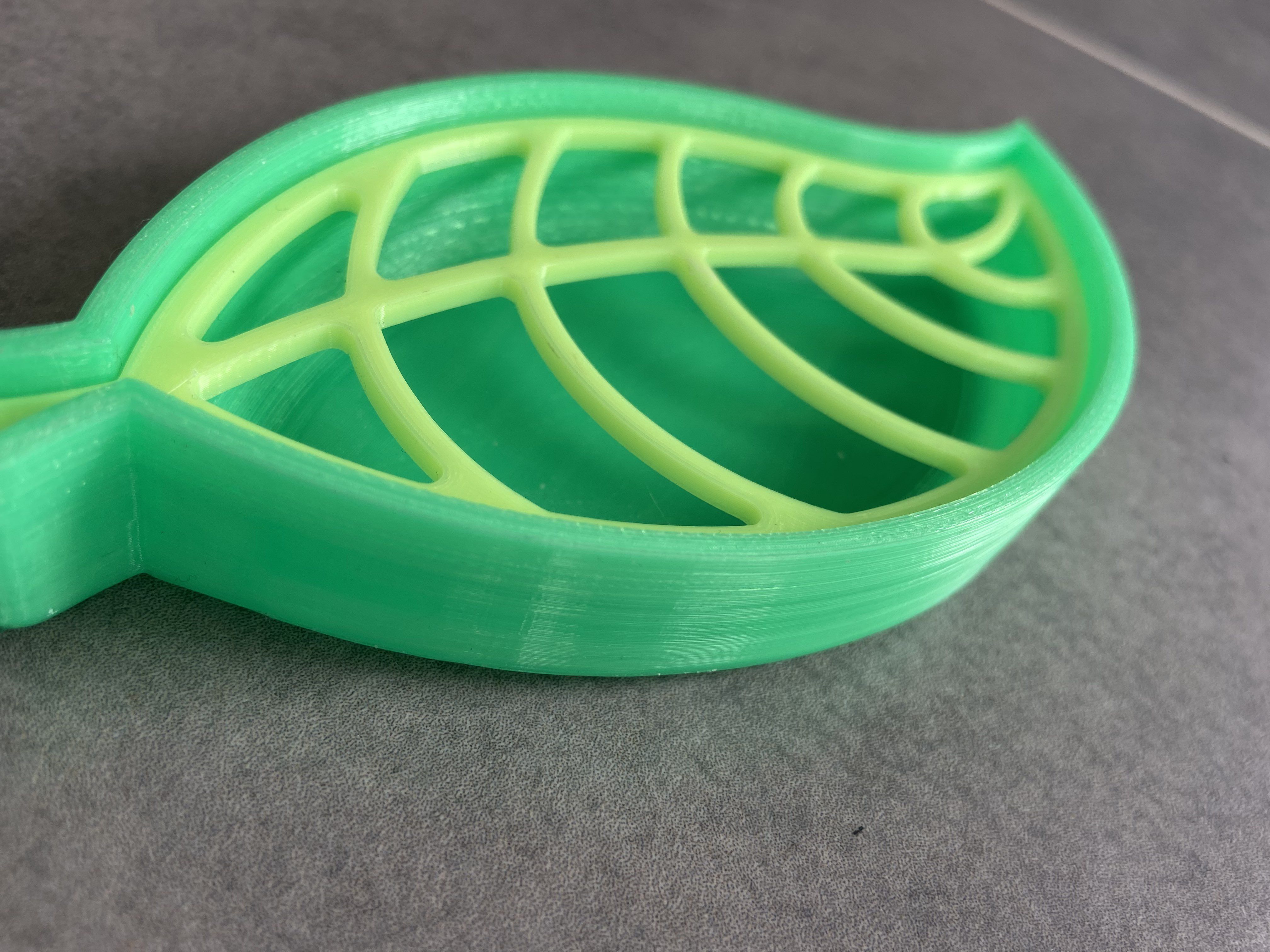 3D printing NICE LEAF SOAP DISH - EASY TO PRINT • made with wanhao d12 ...