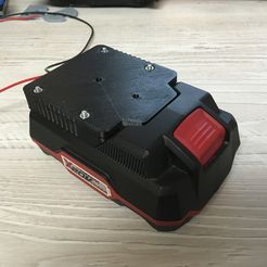 20230106_155409714_iOS.jpg STL file PARKSIDE X20V BATTERY ADAPTER・Model to download and 3D print