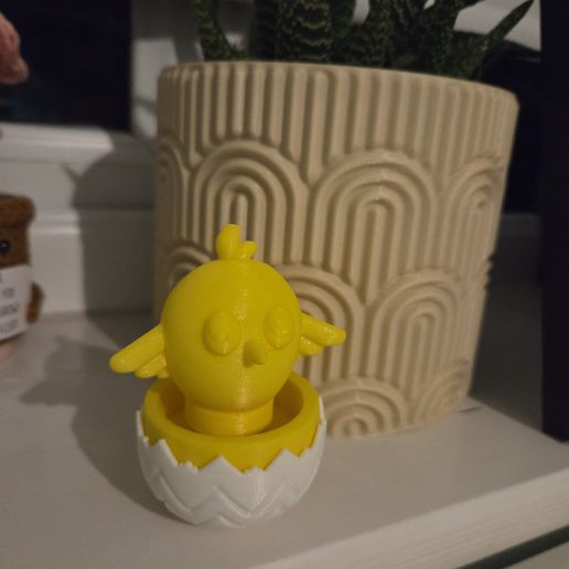 Easter Chick Fidget in Egg