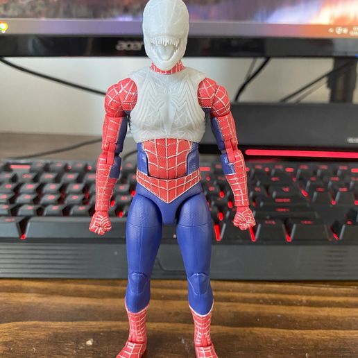 Photo-Nov-14-2024,-11-18-11-AM.jpg Raimi Spiderman 3 Venom Replacement Upper Torso для легенд Marvel
