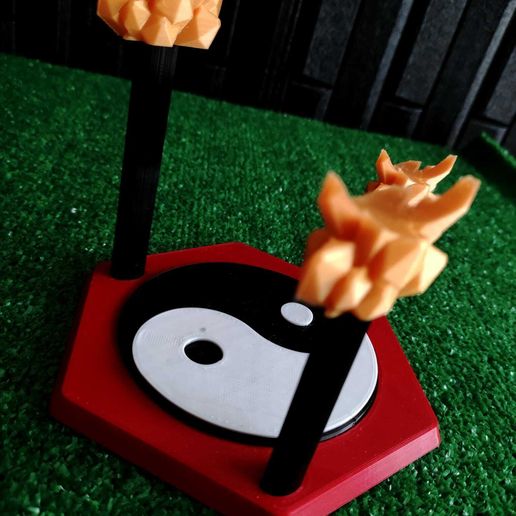 1.jpg Articulated dragon stand articulated dragon base