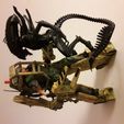 DIY Alien vs. Power Loader fight with LED lights