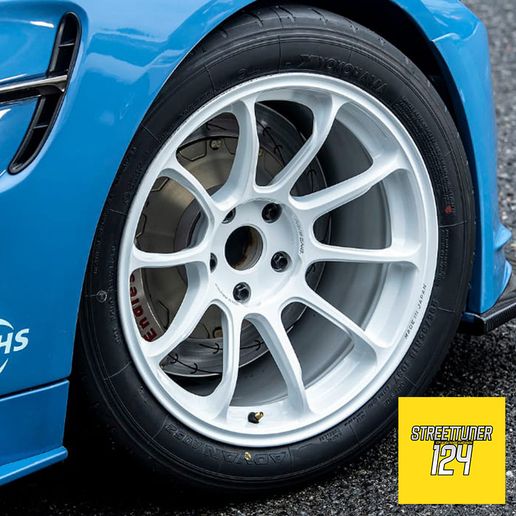 4.jpeg RAYS ZE40 20" escala 1/24