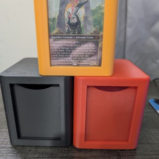 MTG Commander DeckBox - Protected Front Cover - Fits Double Sleeved -  Token Divider 3MF File for 3D printingCults