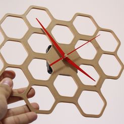IMG_0227.JPG STL file Honeycomb Clock・3D print design to download