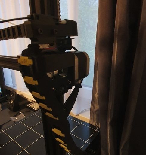 20200430_204805.jpg Anycubic Chiron Cable Chain Z-Axis