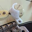 Fender-Stratocaster-Volume-knob-guard.jpg Fender Stratocaster Volume Guard