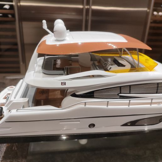 WhatsApp-Image-2025-10-20-at-7.23.09-PM-11.jpeg Ferretti FY650 scale 1:32