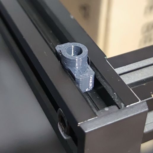 Spring to rubber spacer for 2020 alu profile. 3D model