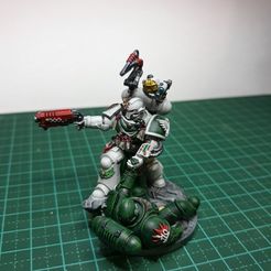 PRIMARY MEDIC THAT HELPS THE LIVING