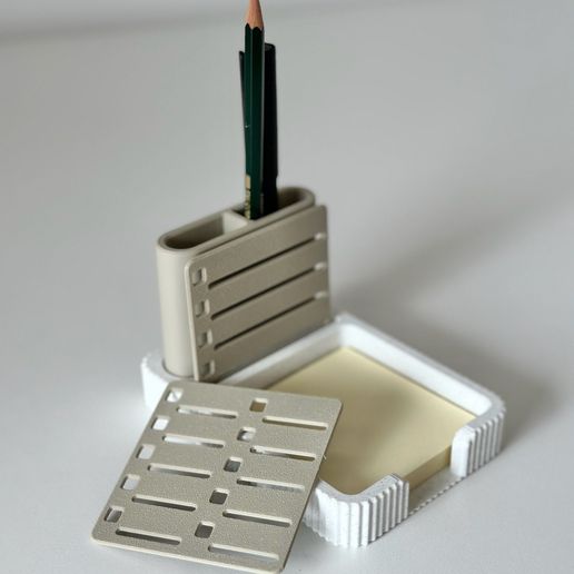 WhatsApp-Image-2025-05-22-at-13.10.12-1.jpeg Support pour notes autocollantes et liste de choses à faire