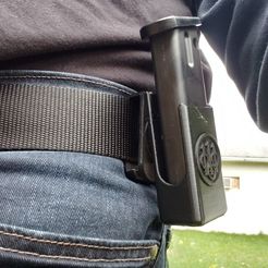 mag_pouch.jpg Fichier STL gratuit Pochette de magazine Beretta・Modèle pour impression 3D à télécharger