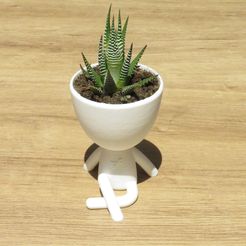 IMG_4421.jpg STL file ROBERT PLANT SEATED・3D print object to download