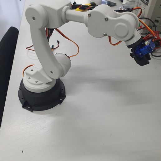 20230217_155653.jpg 3D printable robotic arm