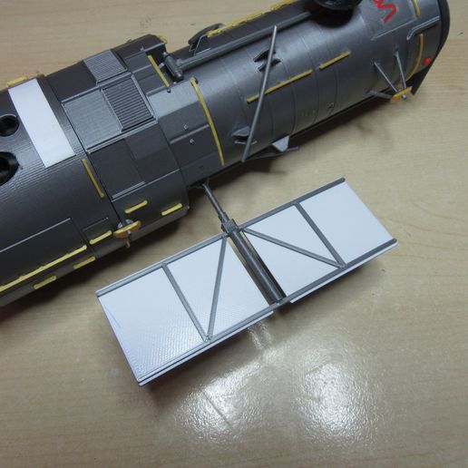 IMG_8611.JPG téléscope spatial HUBBLE