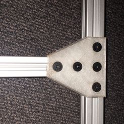20221121_101934-1.jpg 90° "Tee" intersection for 2020 Extrusion rails