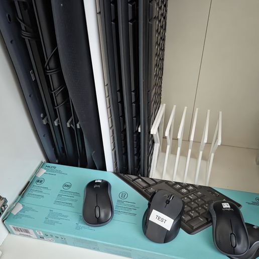 20250818_072055.jpg Keyboard Holder