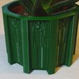 Mackintosh-Pulpit-Flowerpot-green-detail-view.jpg Charles Mackintosh inspired Art Nouveau plant flower pot holder