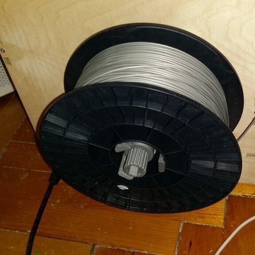 1846ebe08bed2c70b816432c1a81fac9_display_large.JPG Universal spool holder self-leveling