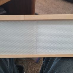 ee1f95da-9500-43a5-90d2-279a5f6af5ad.jpg Foundation for Medium Bee Hive Box