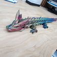 Kristalldrache, bewegliches Flexi-Wackeltier, Druck an Ort und Stelle, Fantasy
