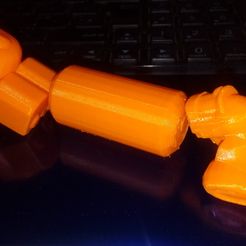 20181114_150746[1.jpg 3D-Datei EVE Online Modulares Iteron kostenlos・Design zum 3D-Drucken zum herunterladen