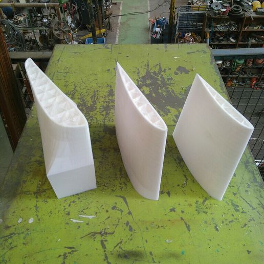 IMG_20200402_161157.jpg Functional 2m PLA windturbine