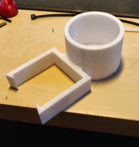 44057202_1947257091984255_2239892124231270400_o.jpg держатель для лака для волос для стола