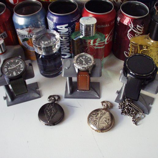 P3260201.JPG Watch stand