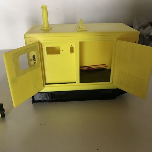 1734.jpg generator with traffic lights work 1/14