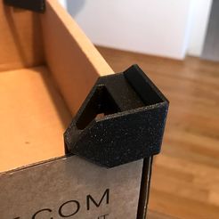 IMG_5685.jpg Бесплатный STL файл Carton box (filament box) stacking piece・Объект для скачивания и 3D печати