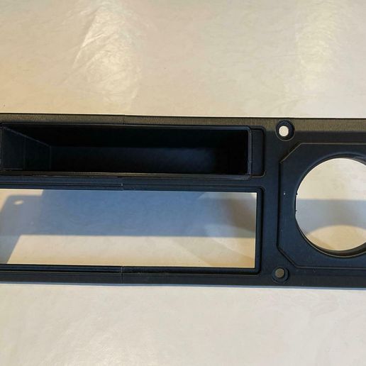 WhatsApp Image 2021-01-26 at 19.44.09.jpeg Central Dashboard Toyota LandCruiser J70