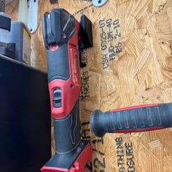 IMG_5777.jpg STL file Milwaukee M12 + M18 Fuel (2426-20 / 2626-20) Oscillating Multi Tool Wall Mount・Template to download and 3D print