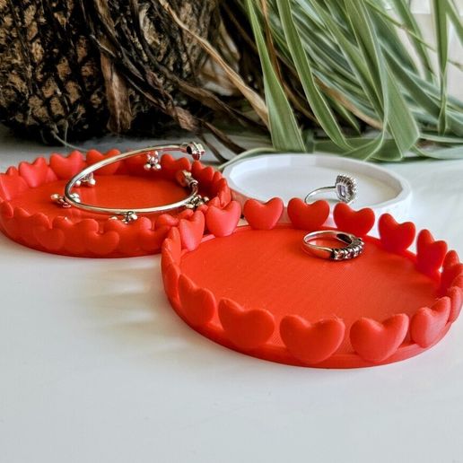 20250210_0828022.jpg Trinket Tray | Jewelery holder - Heart Shaped