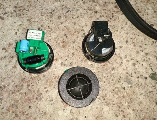 opel_tweeter.jpg Logitech Z906 added tweeter