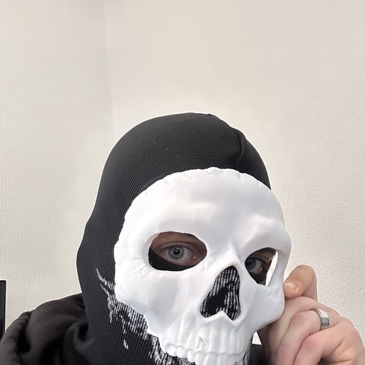 IMG_0960.jpeg Call of Duty Ghost Mask