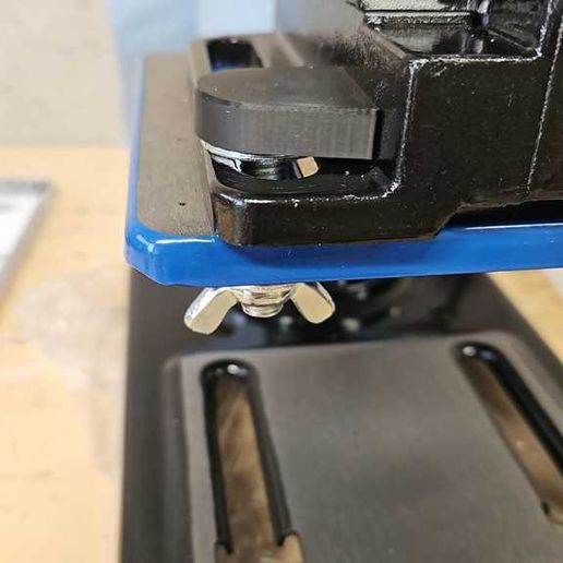 b455cb53-1c1d-42df-a6e0-14048e28a20b.jpeg Scheppach DP16VLS Protection cover removal