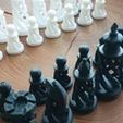 horizontal_thumbnail_spiral-chess-set-large-3d-printing-21146.jpg Spiral Chess Set (Large)