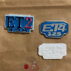 IMG_6738.jpg Free STL file Piaggio Vespa ET2 ET4 emblem badge・3D printer design to download