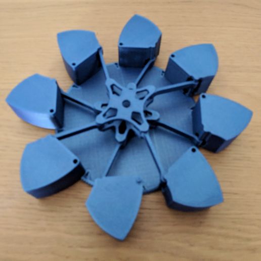 1623490430776.jpeg Mechanical dice box