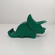 WhatsApp-Image-2022-11-23-at-10.38.47.jpeg Triceratops Cellular Stand
