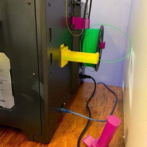 9638E4EE-B060-49AB-8A4A-ED83394916D9.jpeg Porte-bobine à double extrusion FlashForge Creator Pro Wide And Thin Style