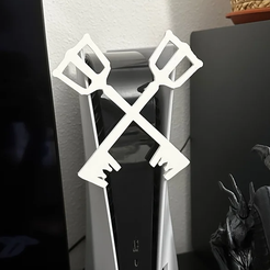 Capturalogo.png Archivo STL Adornos Keyblade PS5: Desbloquea la magia del juego・Diseño imprimible en 3D para descargar