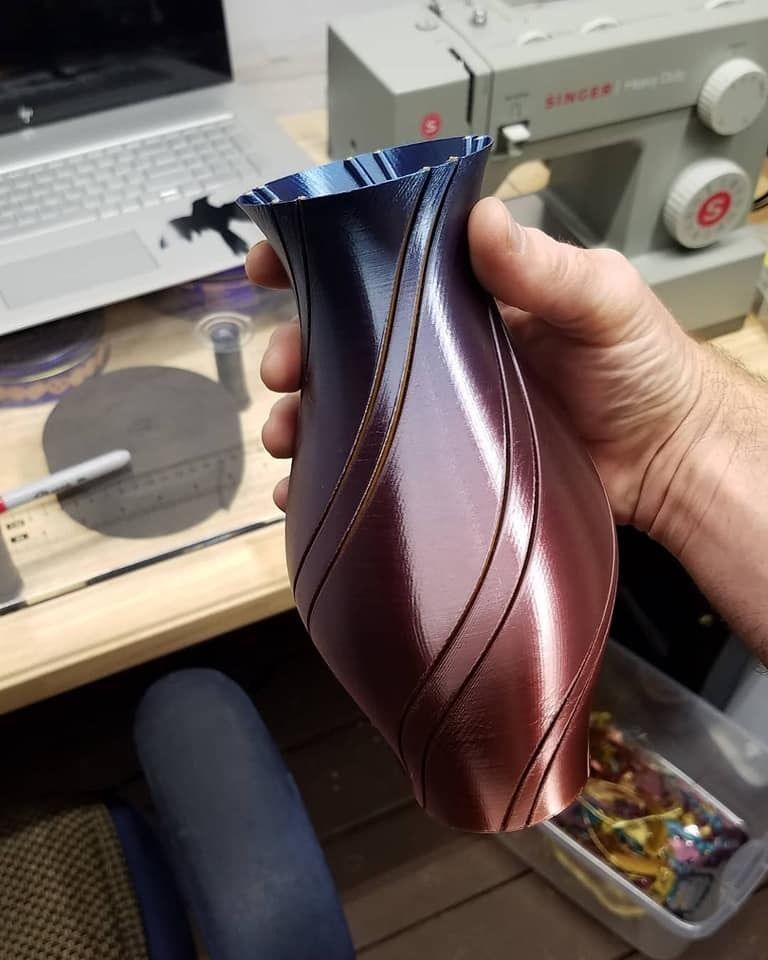 Filament-Vase, Redfieldr