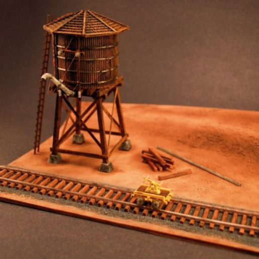 Capture d’écran 2018-08-01 à 11.36.38.png Vagón con bomba manual a escala HO