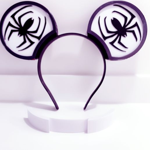 Ears illuminated with magnets - 3D model önizlemesi