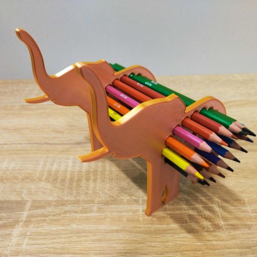 Crayon stand (ELEPHANT) 3D model
