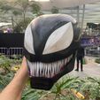 foto-1.jpg Venom puppet : Venom cosplay