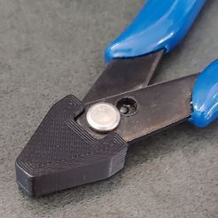 cutter_endcap2.jpg Protective End Cap for Wire Snips