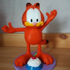 Garfield.jpg Garfield